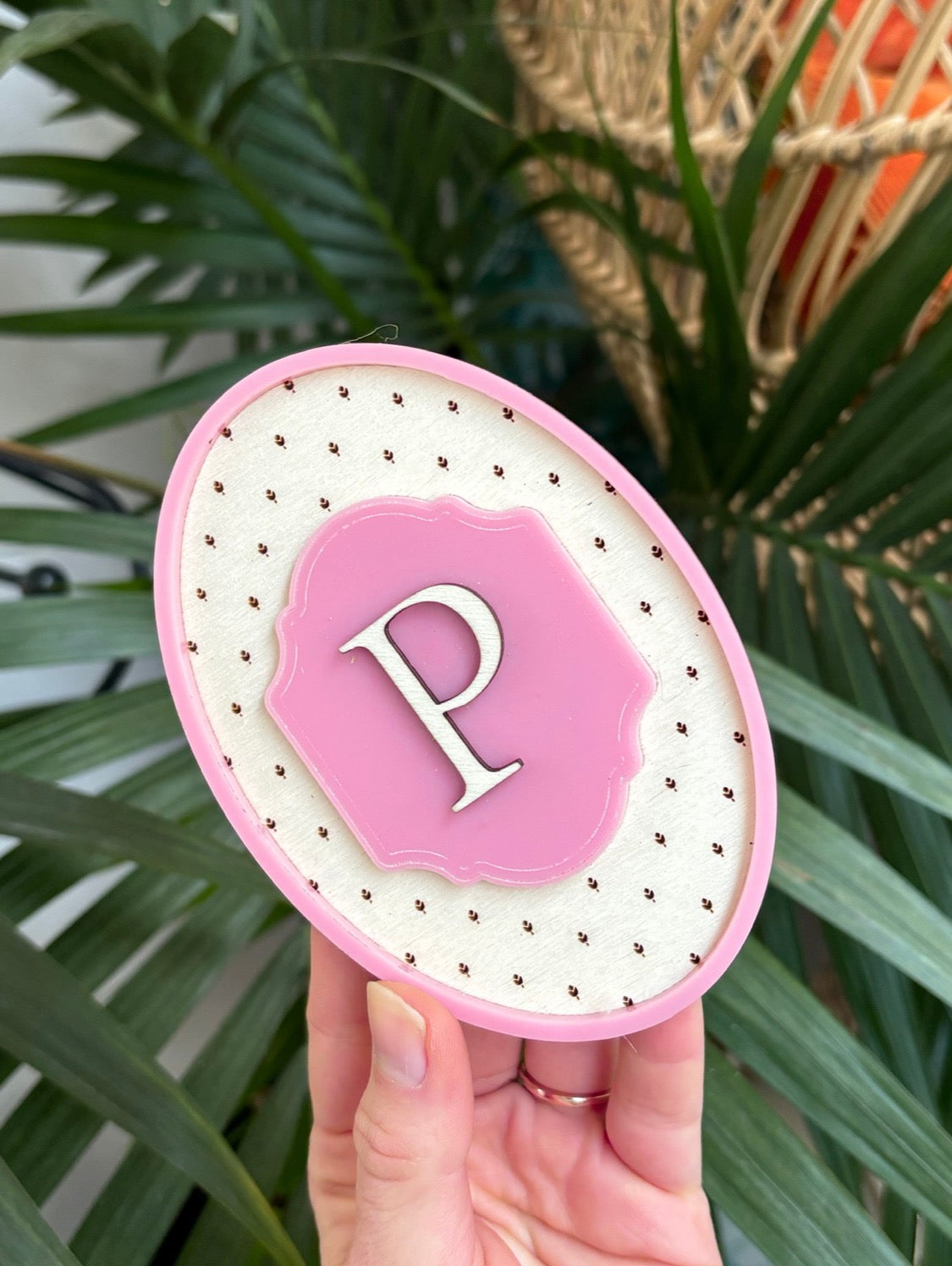 Personalised Initial Oval Plaque – Pink Acrylic Letter Decor
